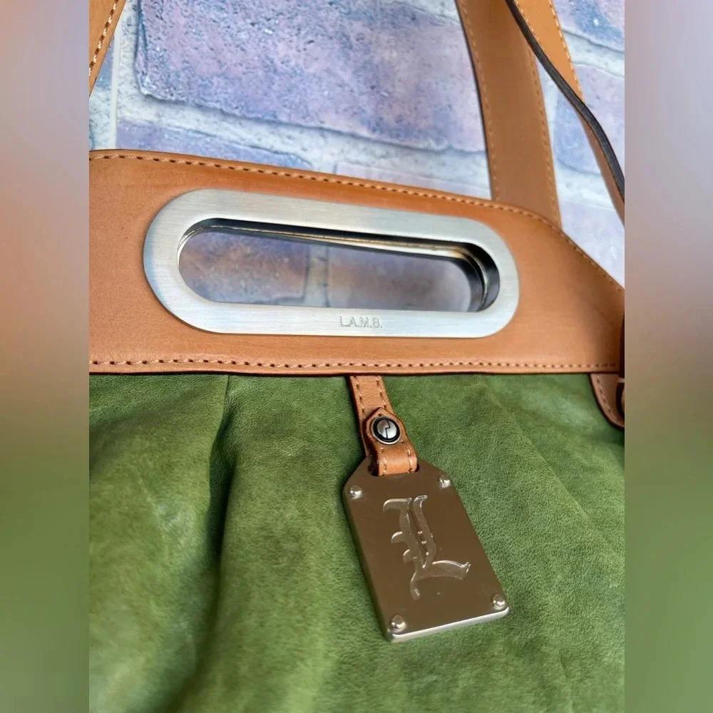 L.A.M.B buttery soft green leather shoulder bag - Picture 3 of 17